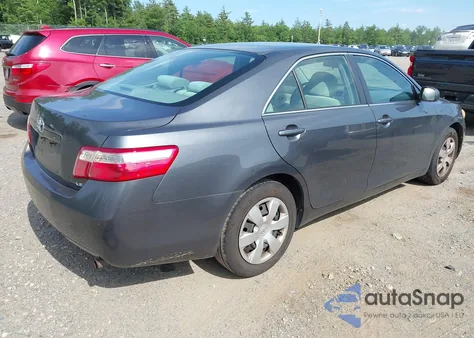 2007 Toyota Camry Le z USA, uszkodzony, nr VIN 4T1BE46K17U086895